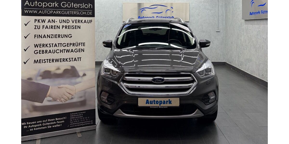 Ford Kuga 78.000 km 14.999 &euro; Gütersloh 33332
