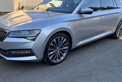 Skoda Superb 56.000 km 31.900 &euro; Dortmund 44143