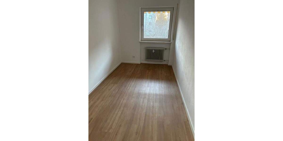 Etagenwohnung Weiden - 4 Zimmer, 88 m&sup2;, 269.000&euro; | Angebot:25390034