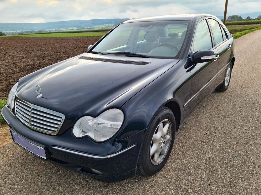 Mercedes-Benz C 180 48.890 km 6.790 € Markt Berolzheim 91801