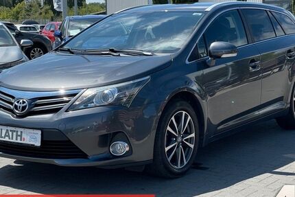 Toyota Avensis 97.720 km 13.990 &euro; Rostock-Warnemünde 18119