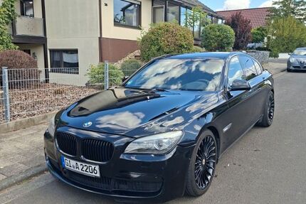 BMW 740 384.000 km 7.990 &euro; Linden 35440