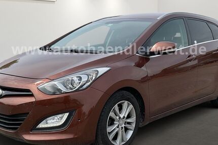 Hyundai i30 304.583 km 4.999 &euro; Brehna 06796