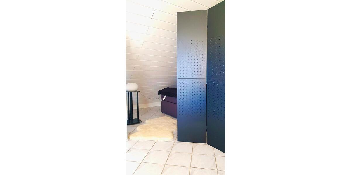 Dachgeschoßwohnung Windhagen - 1 Zimmer, 45 m&sup2;, 690&euro; | Angebot:26398551