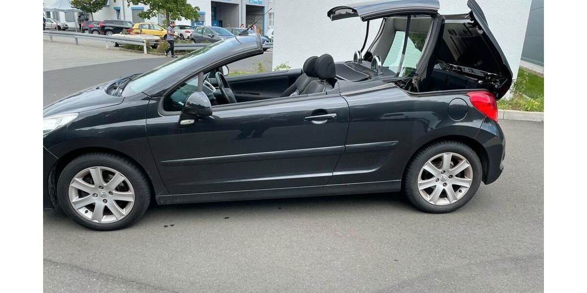 Peugeot 207 122.000 km 4.589 &euro; Rabenau 35466
