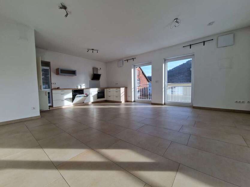Wohnung zum Mieten in Biedenkopf 860 € 81 m²