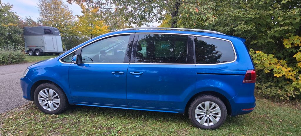 VW Sharan 103.000 km 18.500 € München 81927