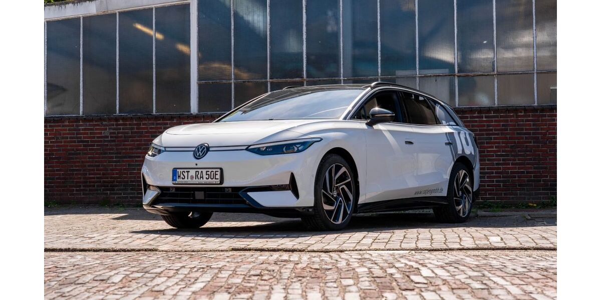 VW ID.7 25.000 km 52.490 &euro; Rastede 26180