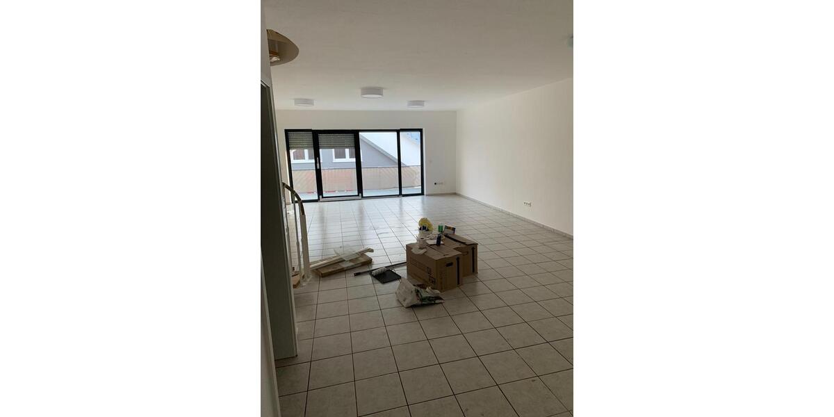 Maisonettenwohnung Bad Camberg - 3 Zimmer, 110 m&sup2;, 1.350&euro; | Angebot:25402550