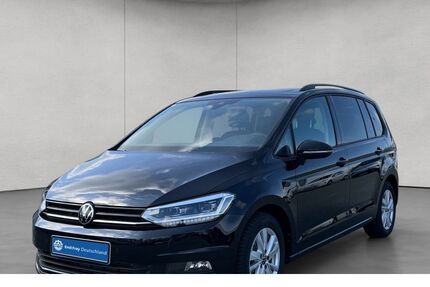 VW Touran 2.500 km 39.980 &euro; Breklum 25821