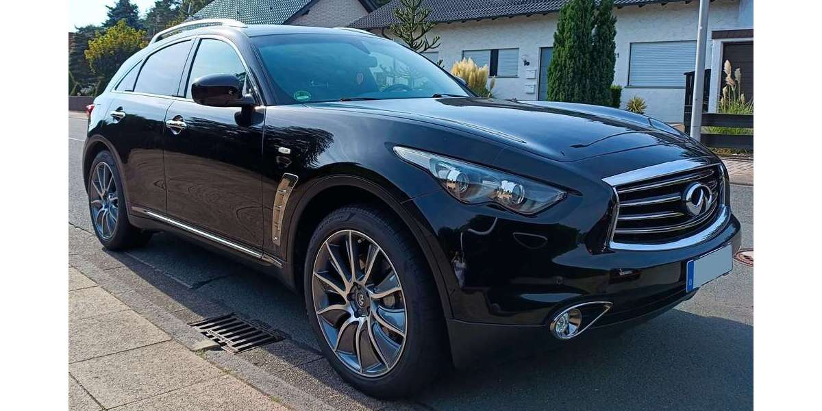 INFINITI QX70 77.000 km 22.200 &euro; Bielefeld 33609