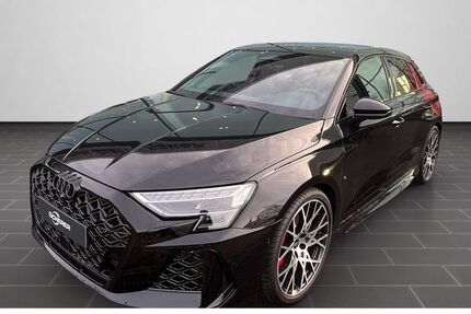Audi RS3 2.050 km 74.849 &euro; Saarbrücken 66115