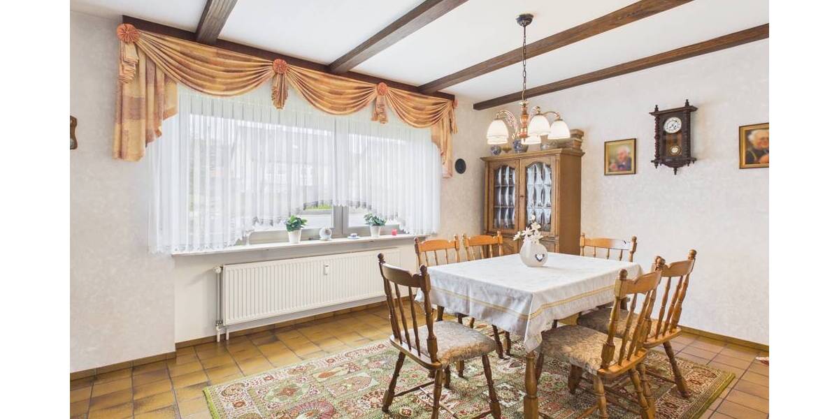 Bungalow Heusweiler / Niedersalbach Niedersalbach - 9 Zimmer, 226 m&sup2;, 498.000&euro; | Angebot:26359248