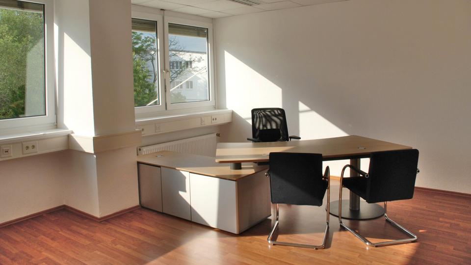 Gewerbeobjekt Steinbach (Taunus) - 499&euro; | Angebot:26416519