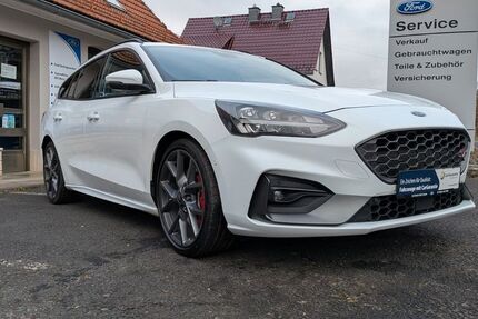 Ford Focus 93.251 km 23.890 € Stadtilm OT Dienstedt 99326