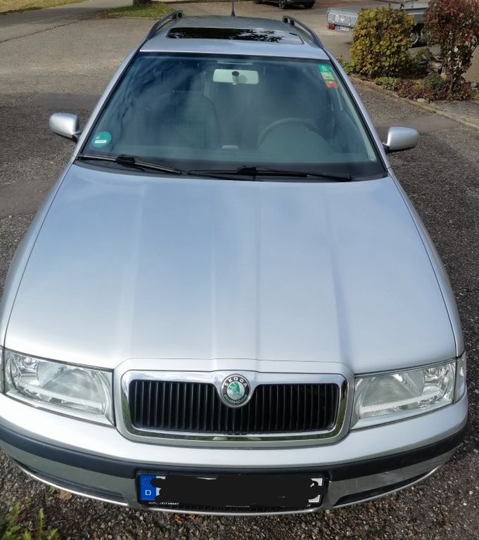 Skoda Octavia 209.000 km 1.750 € Waldstetten 73550