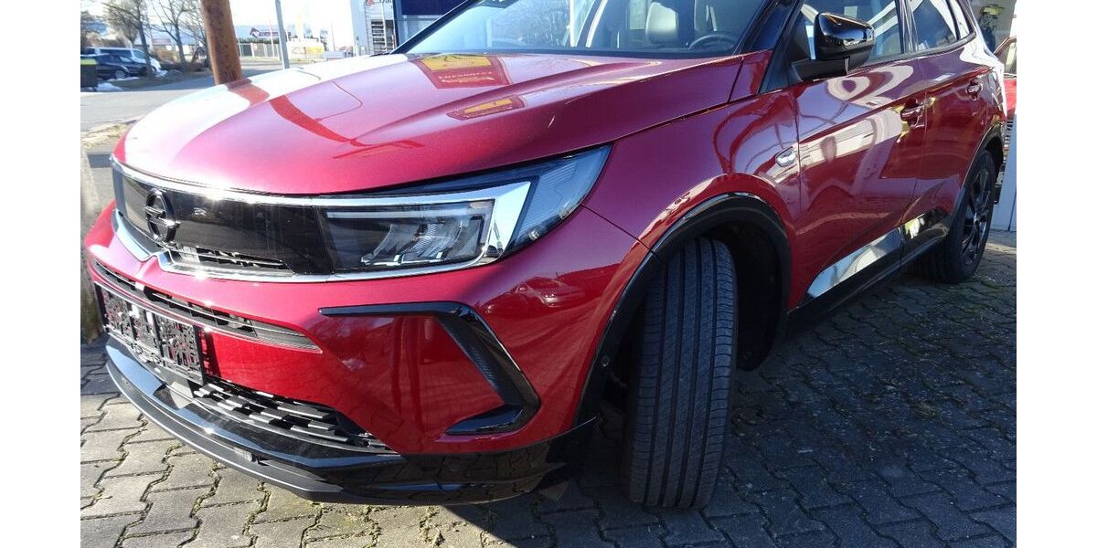 Opel Grandland (X) 29.700 km 24.699 &euro; Petersberg 07616