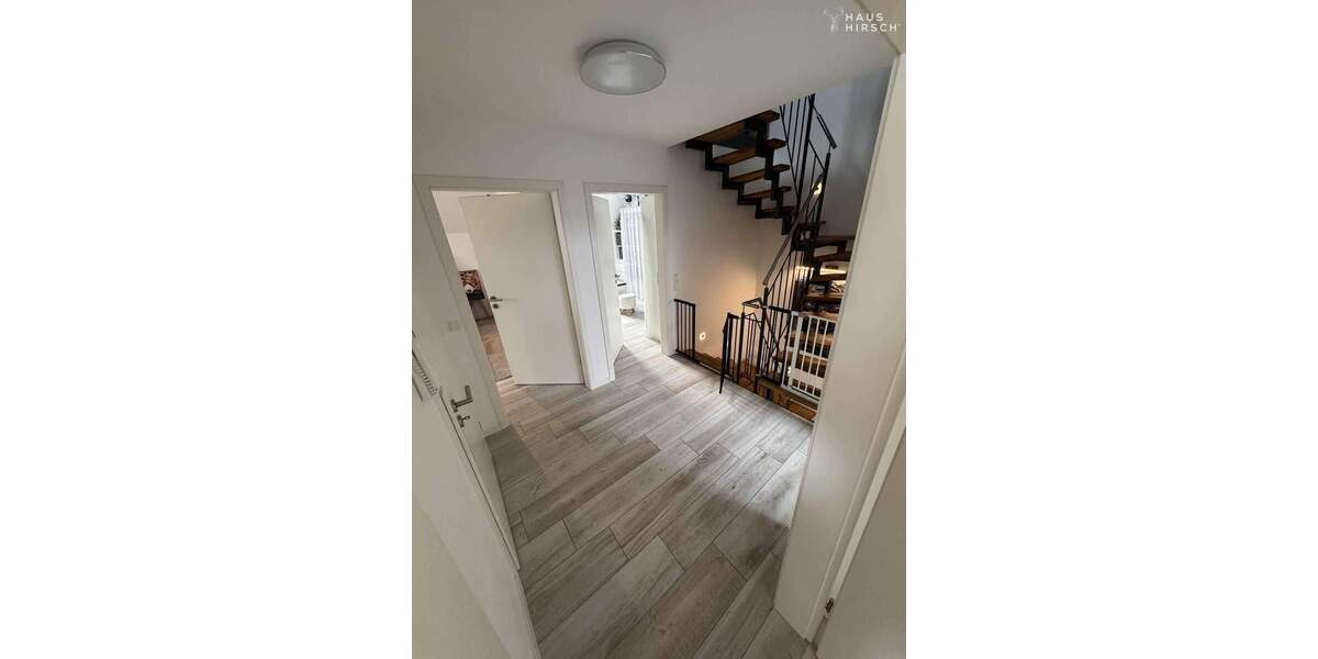 Importiert aus Monday Herr Gerwin 5 zimmer