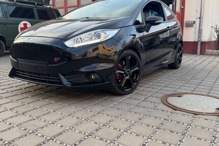 Ford Fiesta 55.812 km 12.999 &euro; Magdeburg 39124