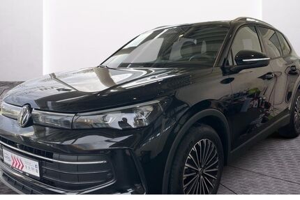 VW Tiguan 24.680 km 37.589 &euro; Artern 06556