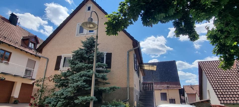 Bauernhaus, Landhaus Königheim - 6 Zimmer, 97 m&sup2;, 89.000&euro; | Angebot:25383042
