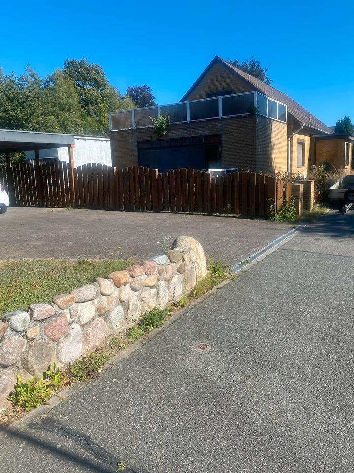 12Familienhaus Renovierungsbedürftig 385000 Euro zimmer