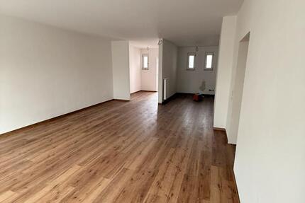 2-Zimmer-Wohnung nach kompletter Renovierung 2 zimmer