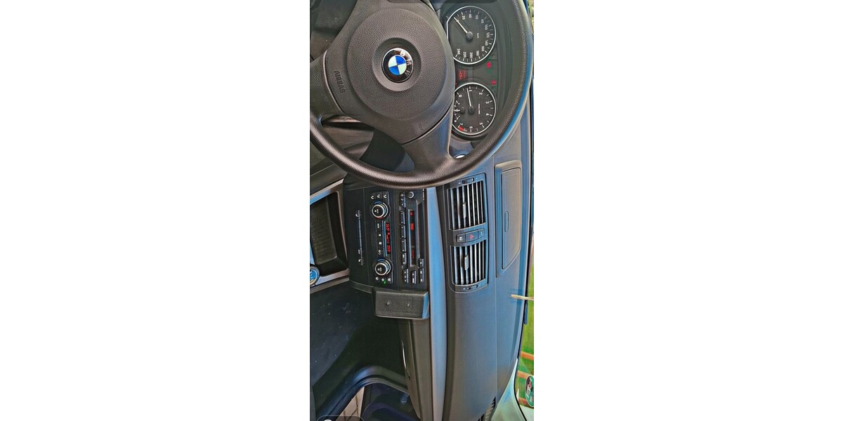 BMW 1er 127.000 km 3.000 &euro; Meuselwitz 04610