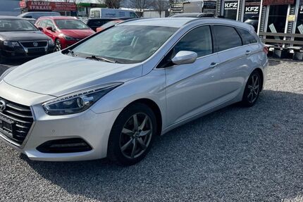 Hyundai i40 186.000 km 8.390 &euro; Augsburg 86167