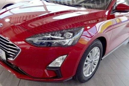 Ford Focus 25.000 km 21.500 € Suhl 98529