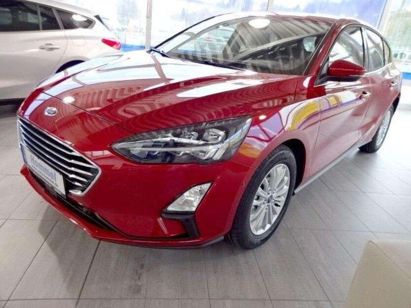Ford Focus 25.000 km 21.500 € Suhl 98529