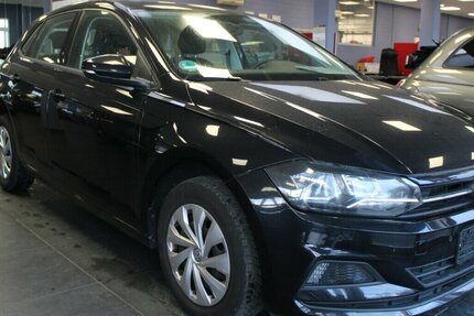 VW Polo 1.0 TSI DSG Comfortline 87.140 km 13.980 € Euskirchen 53881
