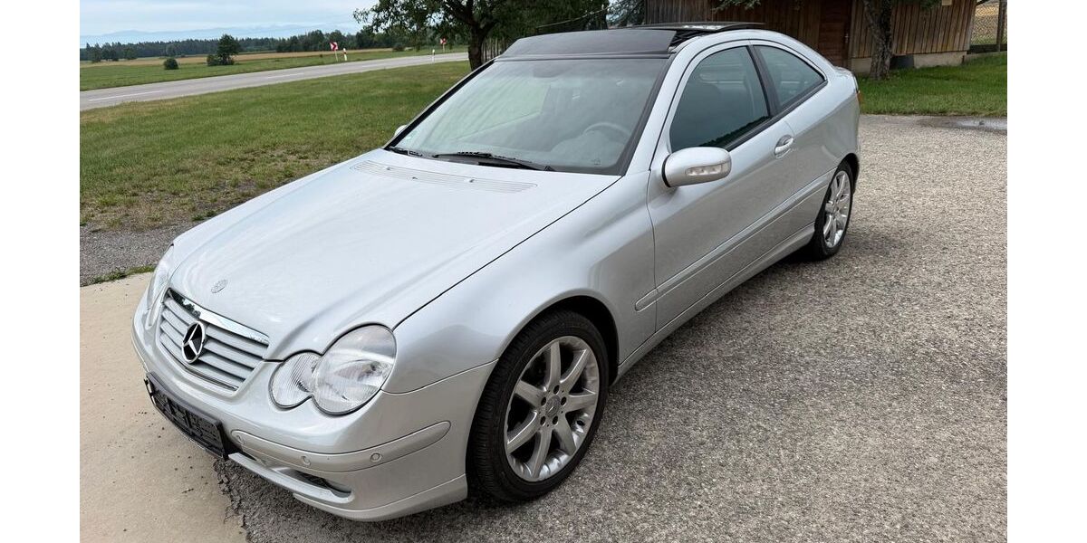 Mercedes-Benz C 200 13.777 km 9.999 &euro; Steinhöring 85643