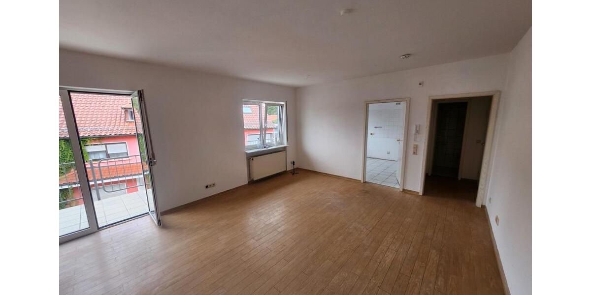 Etagenwohnung Pfeffelbach - 3 Zimmer, 90 m&sup2;, 954&euro; | Angebot:26193306