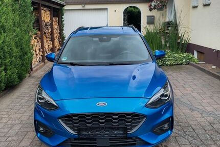 Ford Focus 99.000 km 13.400 &euro; Sankt Augustin 53757