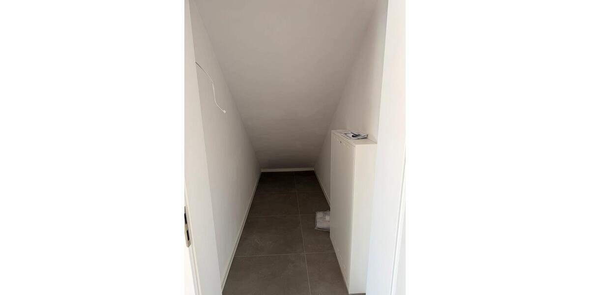 Erdgeschoßwohnung Schortens - 3 Zimmer, 95 m&sup2;, 1.200&euro; | Angebot:26300768