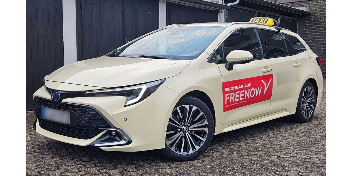 Toyota Corolla 80.000 km 24.990 &euro; Düsseldorf 40591