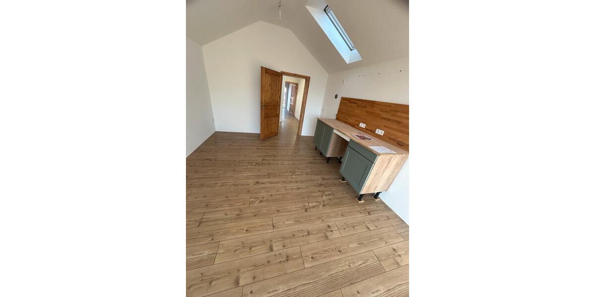 Dachgeschoßwohnung Bad Salzungen - 2 Zimmer, 43 m&sup2;, 475&euro; | Angebot:25369391