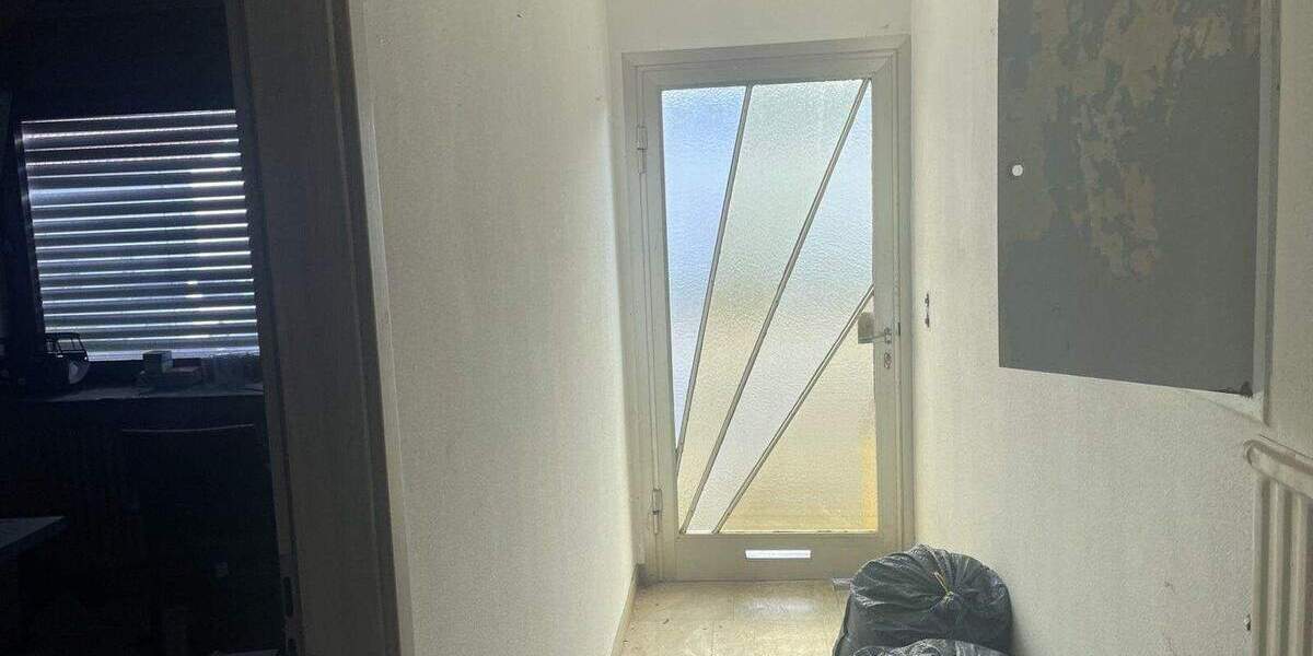 Mehrfamilienhaus, Wohnhaus Freisen Haupersweiler - 8 Zimmer, 244 m&sup2;, 59.000&euro; | Angebot:25670560