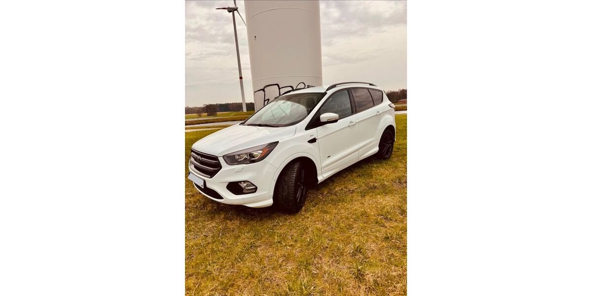 Ford Kuga 62.999 km 16.990 &euro; Wallenhorst 49134