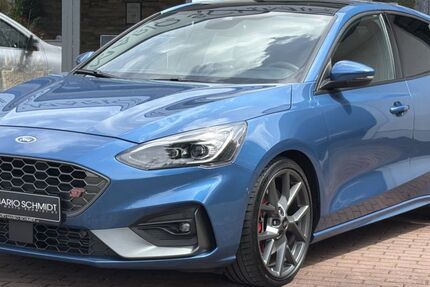 Ford Focus 103.813 km 21.950 &euro; Königsbrunn bei Augsburg 86343