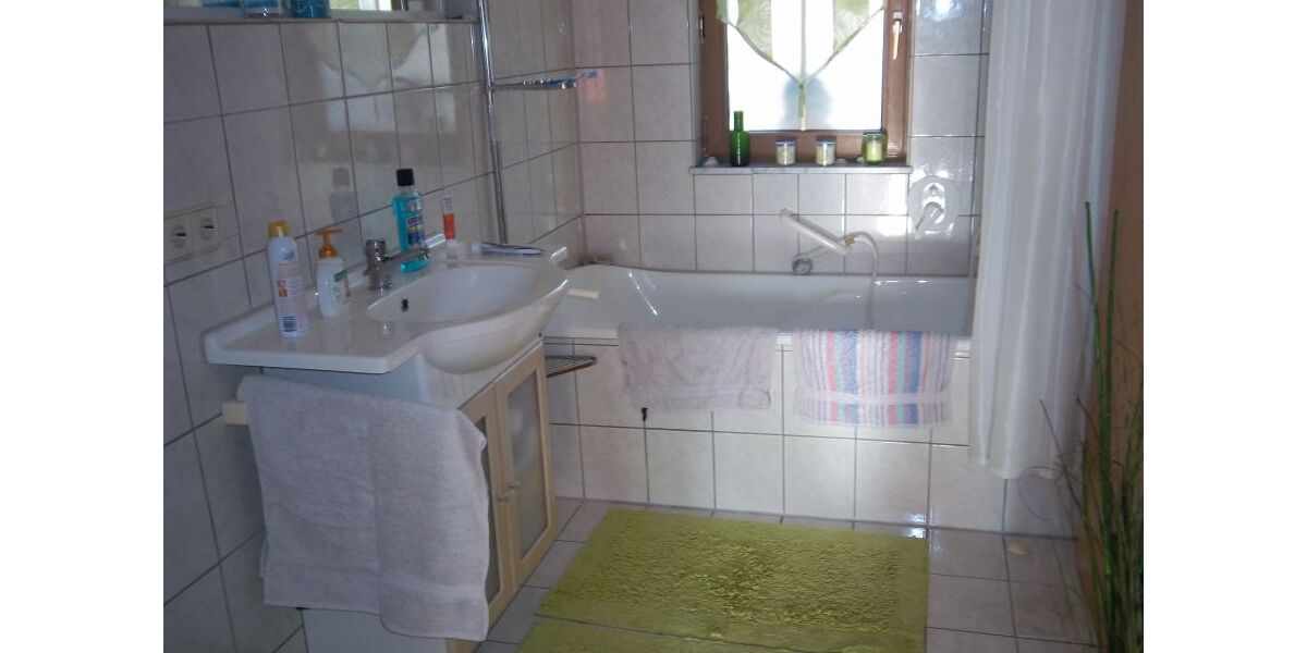 Provisionsfrei* 3 Generationen ZFH: 5 ZiWo + 4 ZiWo, 3 Ebenen, Grund 802 m² in 89173 Lonsee zu verkaufen. - Zweifamilienhaus Lonsee | Angebot:26781319