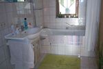 Provisionsfrei* 3 Generationen ZFH: 5 ZiWo + 4 ZiWo, 3 Ebenen, Grund 802 m² in 89173 Lonsee zu verkaufen. - Zweifamilienhaus Lonsee | Angebot:26781319