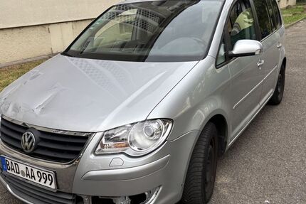 VW Touran 220.000 km 2.500 &euro; Baden-Baden 76532