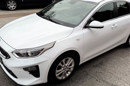 Kia ceed / Ceed 137.000 km 11.980 &euro; München 81827