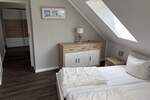 Fast am Strand! Atelier-Wohnung über2 Ebenen