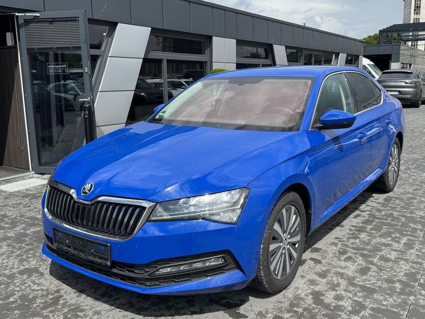 Skoda Superb 141.736 km 15.990 € Vechelde 38159