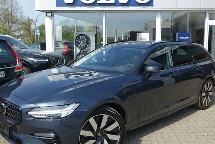Volvo V90 24.450 km 46.900 &euro; Warendorf 48231