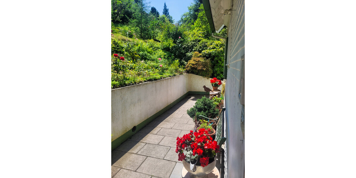 Schönes Landhaus mit Einliegerwohnung - Einfamilienhaus Bad Wildbad | Angebot:25374626