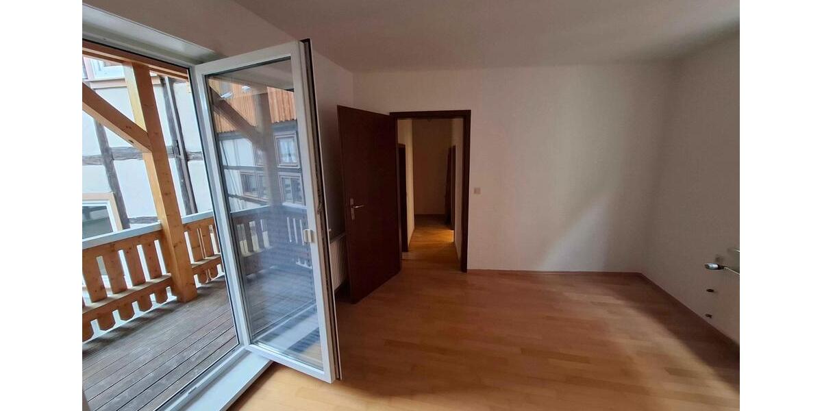 Etagenwohnung Wernigerode - 3 Zimmer, 72 m&sup2;, 576&euro; | Angebot:26251272